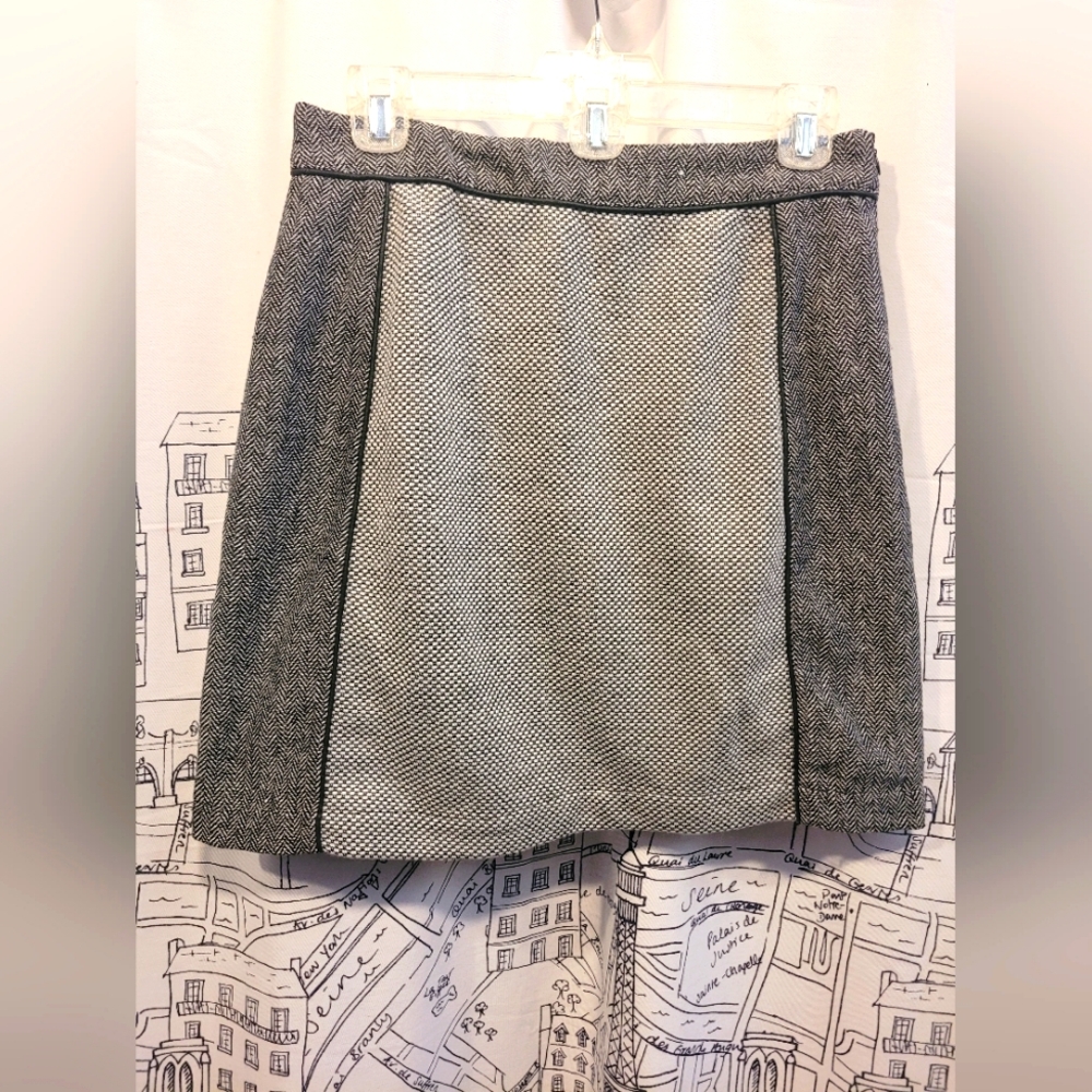 EUC Women's Hawthorn Side Zip Black/Gray Mini Skirt Size Medium